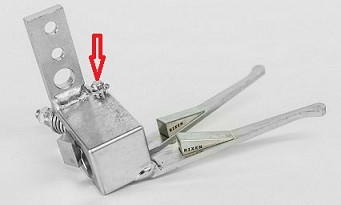 Bolzen mit 2 Splinten