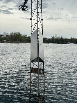 Climbing protection for mast