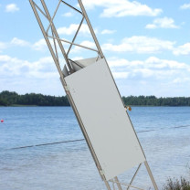 Climbing protection for mast Climbing protection for mast