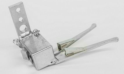 Cale de maintien avec vis pour grappin (2 pc.)